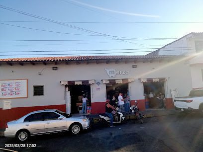 tienda merza sucursal sagrada familia